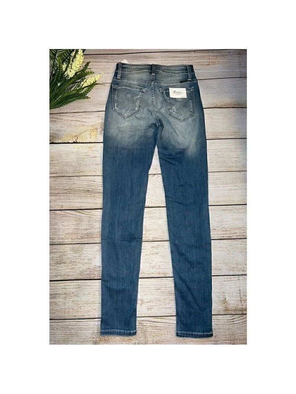 KanCan Distressed Skinny Jeans (Sz 0) - Picture 2 of 5